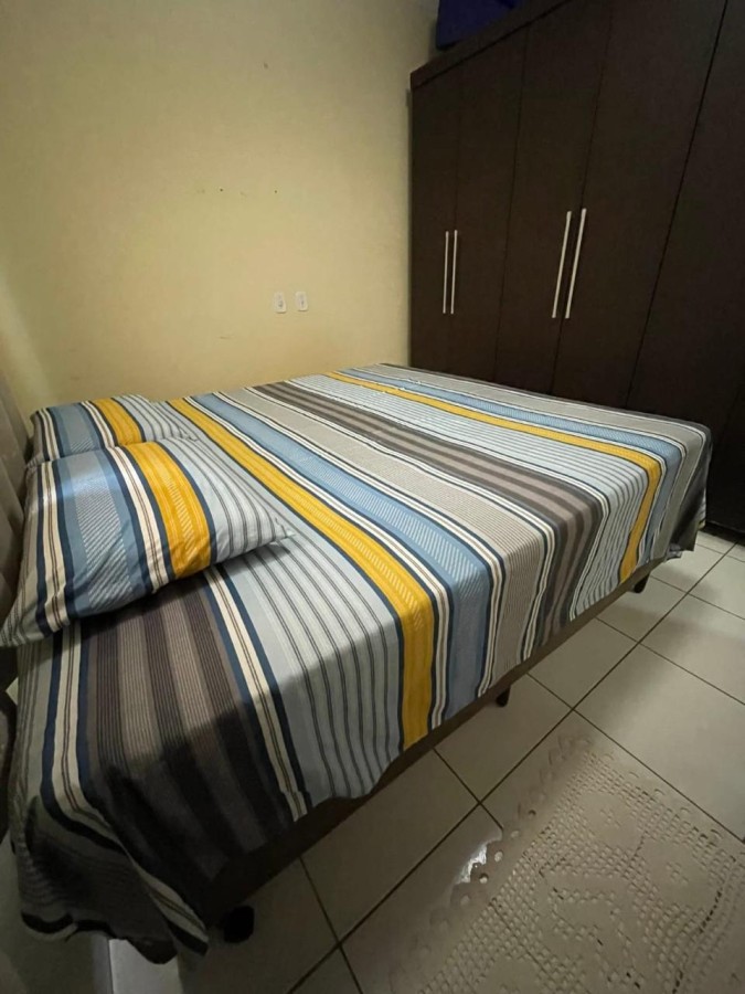 Casa à venda com 2 quartos, 120m² - Foto 4