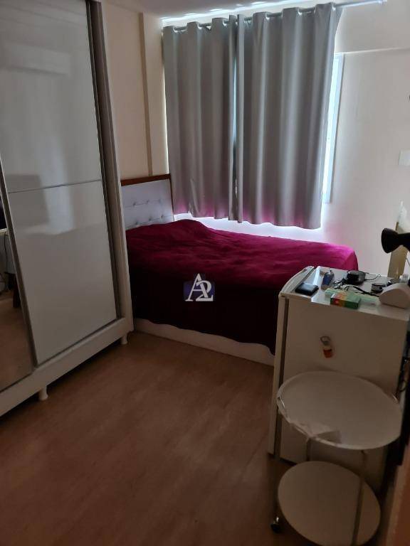 Apartamento à venda com 2 quartos, 60m² - Foto 6