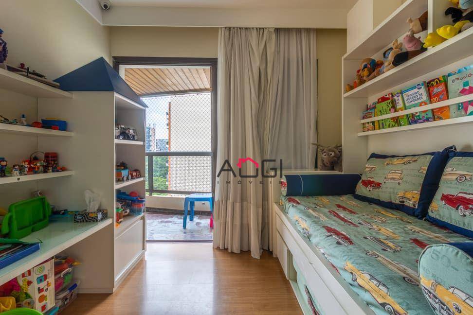 Apartamento à venda com 3 quartos, 154m² - Foto 13