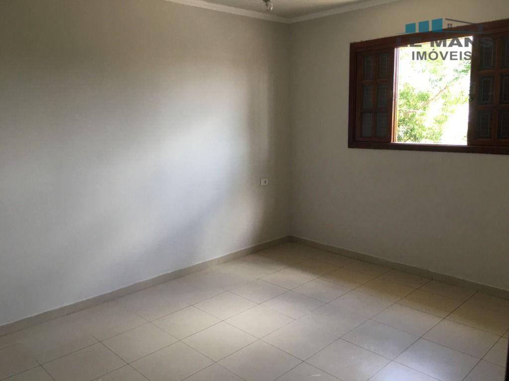 Casa à venda com 2 quartos, 110m² - Foto 18