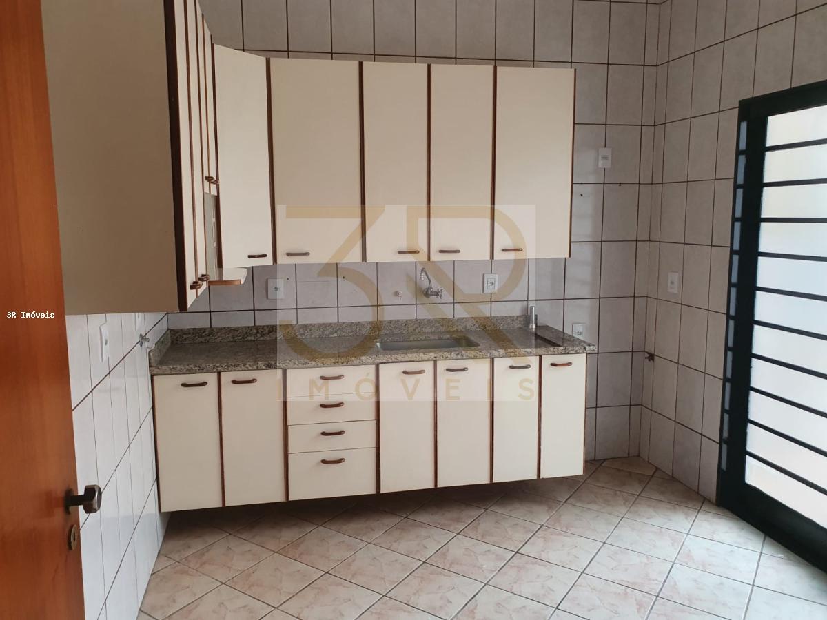 Apartamento à venda com 3 quartos, 94m² - Foto 8