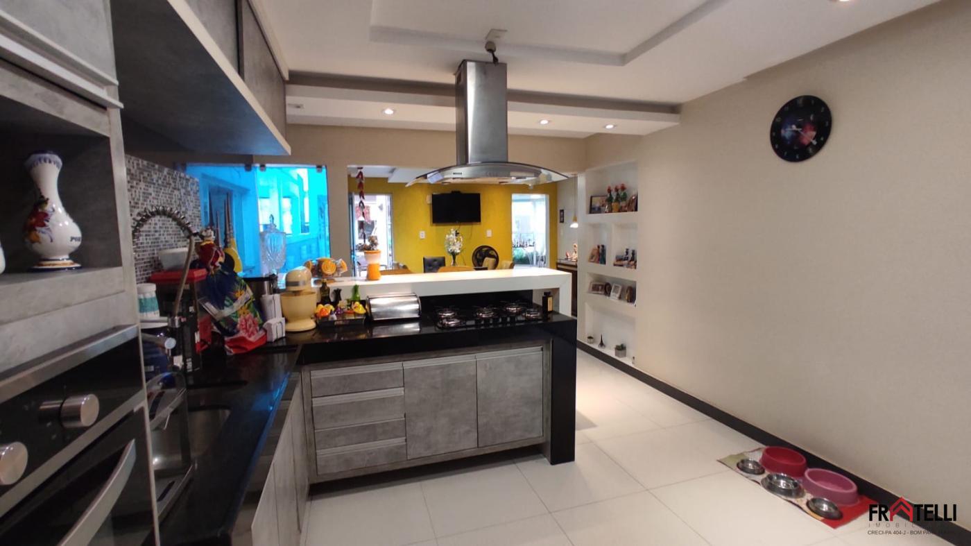 Casa à venda com 3 quartos, 249m² - Foto 12