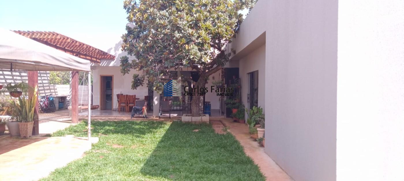 Casa de Condomínio à venda com 3 quartos, 350m² - Foto 3