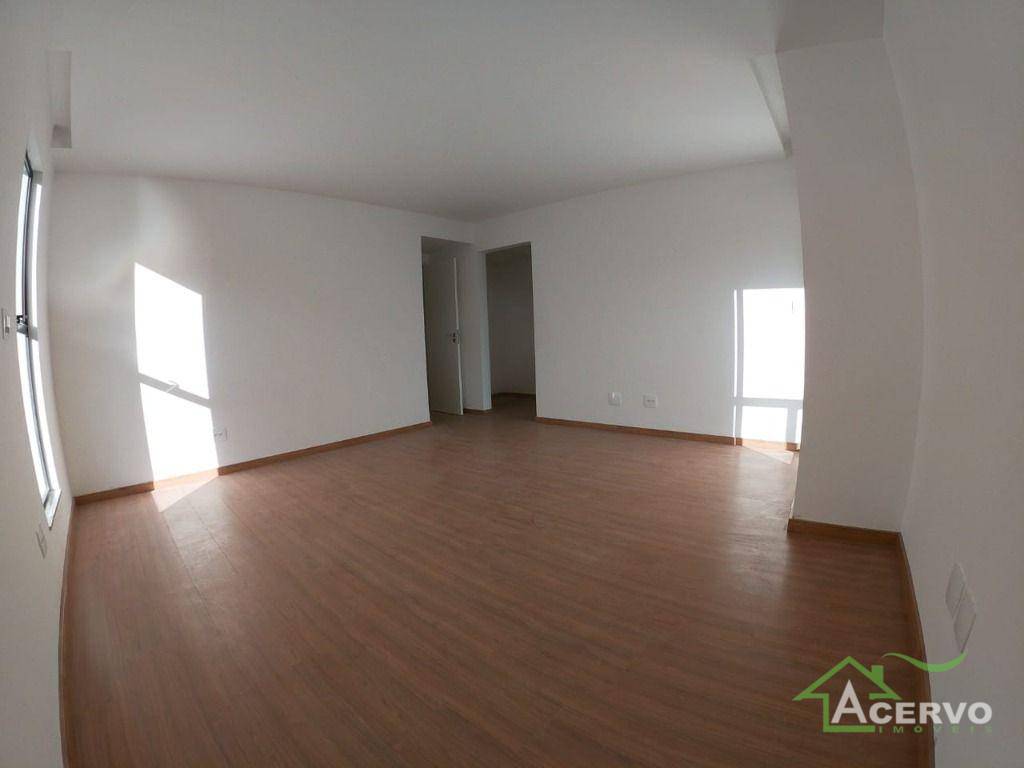 Apartamento à venda com 3 quartos, 160m² - Foto 5