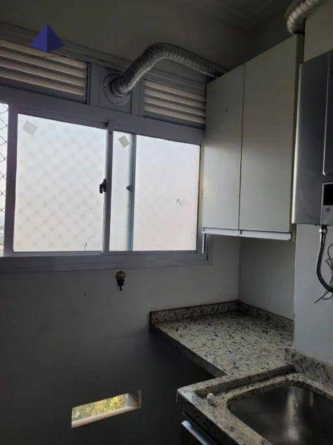 Apartamento à venda com 2 quartos, 55m² - Foto 13