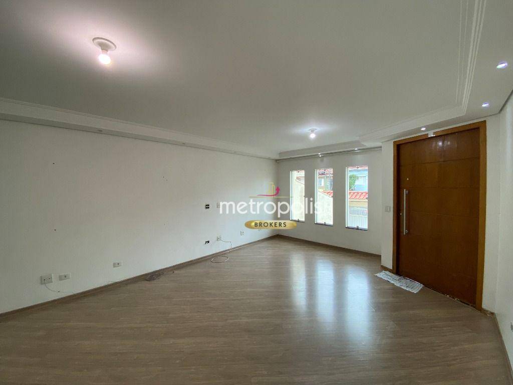 Sobrado à venda com 3 quartos, 303m² - Foto 3