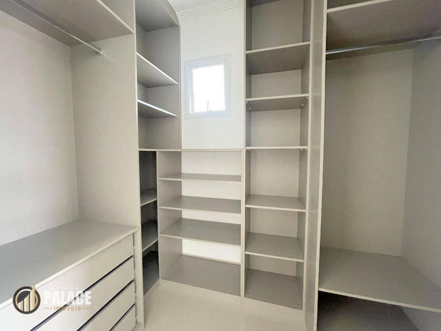 Apartamento à venda com 3 quartos, 170m² - Foto 22