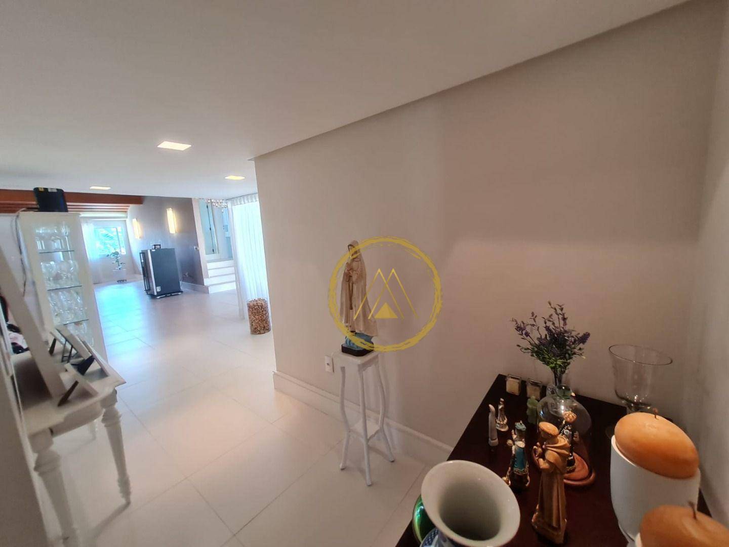 Casa à venda com 5 quartos, 600m² - Foto 16