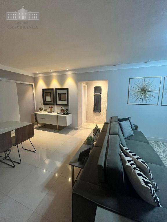 Apartamento à venda com 3 quartos, 142m² - Foto 12