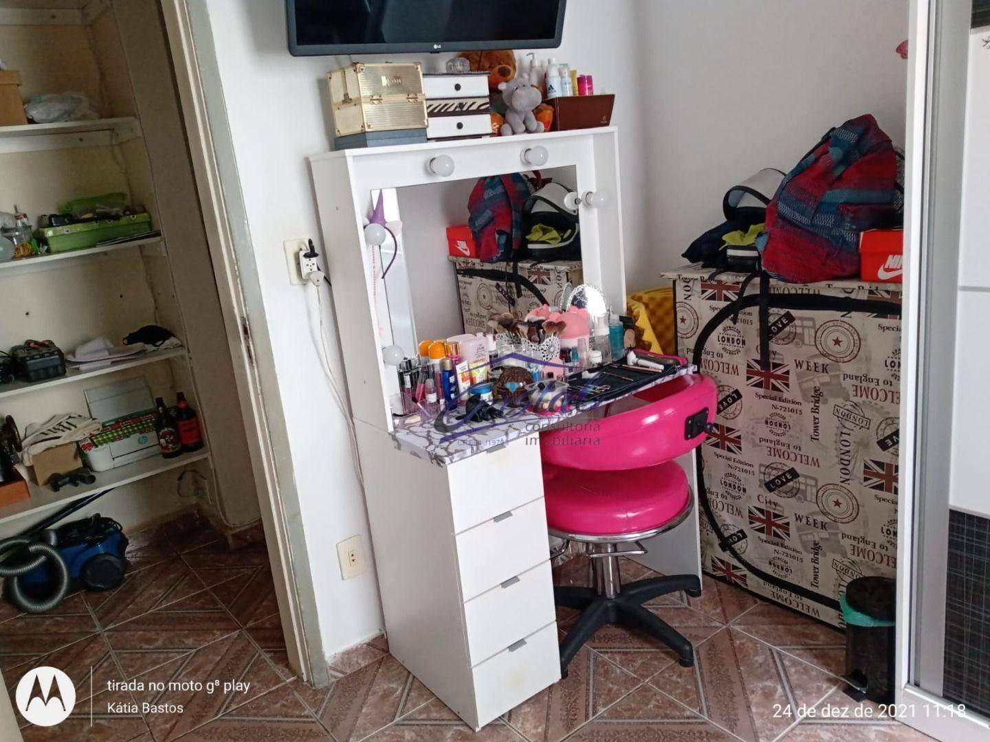 Apartamento à venda com 3 quartos, 95m² - Foto 4