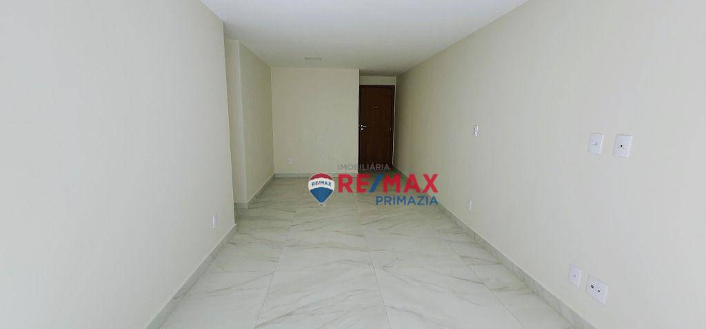 Apartamento à venda com 3 quartos, 84m² - Foto 3