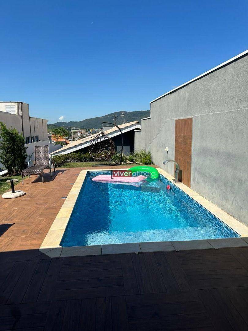 Casa à venda com 3 quartos, 260m² - Foto 25