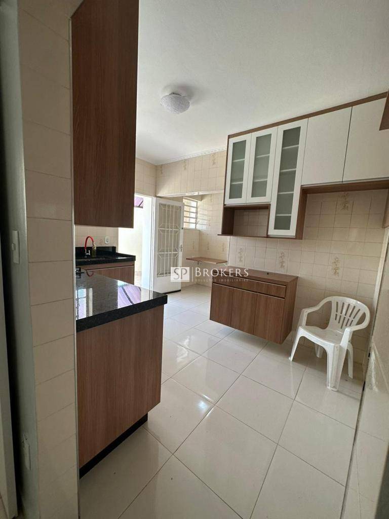 Casa à venda com 3 quartos, 260m² - Foto 6