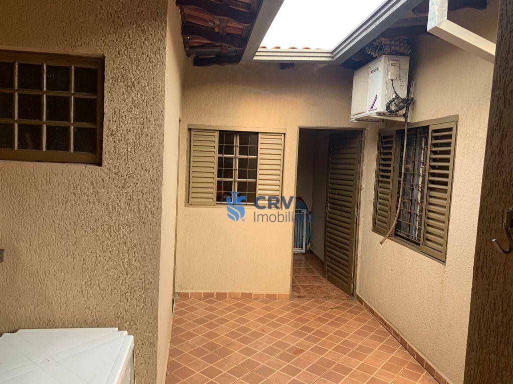 Casa à venda com 3 quartos, 250m² - Foto 24