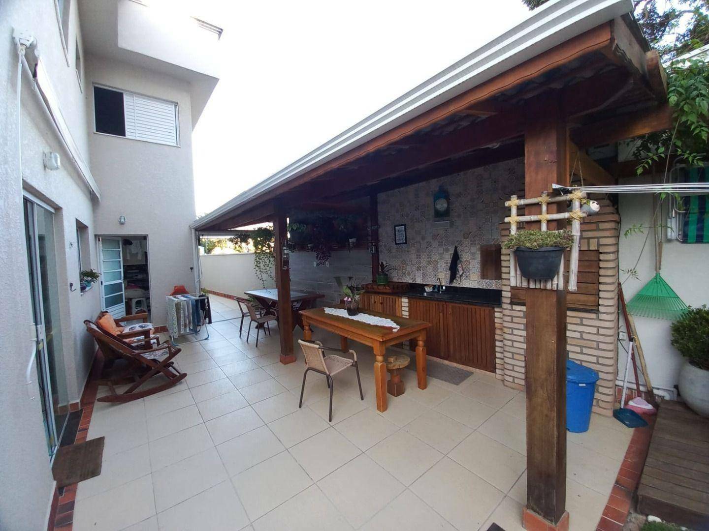 Casa à venda com 3 quartos, 164m² - Foto 21