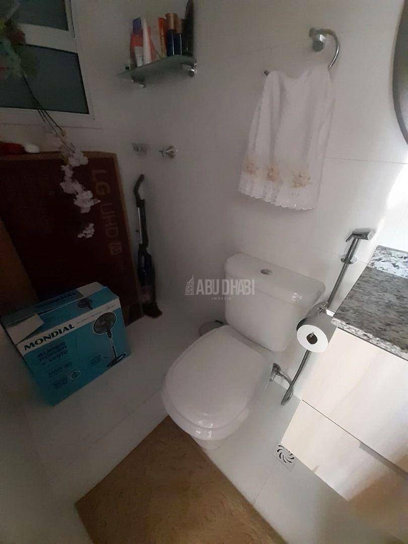 Apartamento à venda com 2 quartos, 64m² - Foto 9