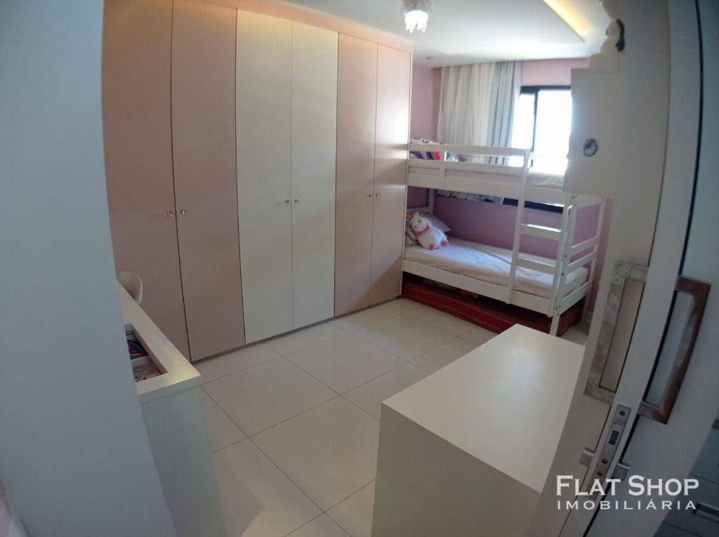 Apartamento à venda com 3 quartos, 151m² - Foto 26