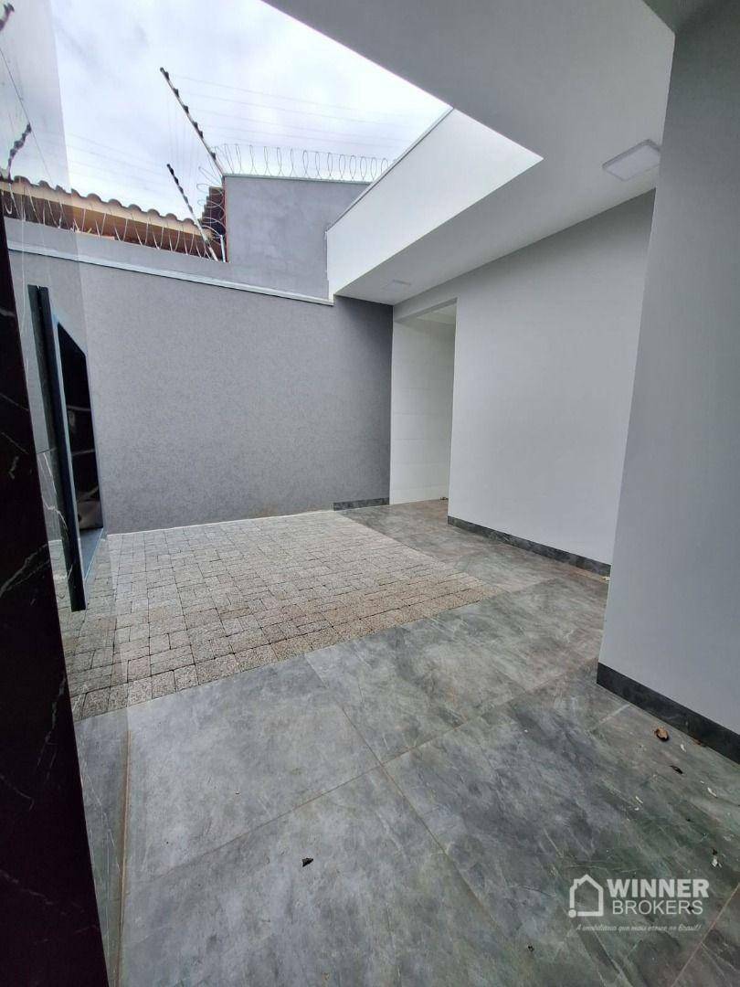 Casa à venda com 3 quartos, 105m² - Foto 22