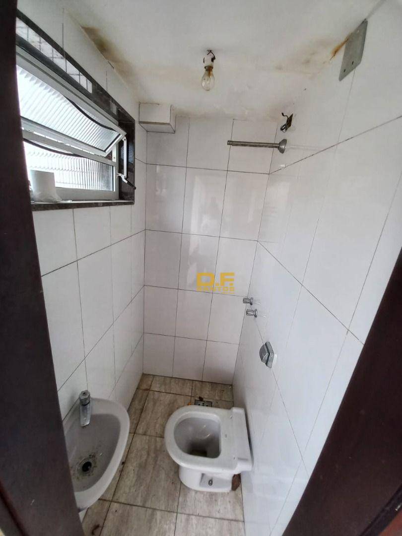 Casa para alugar com 3 quartos, 1M2 - Foto 6