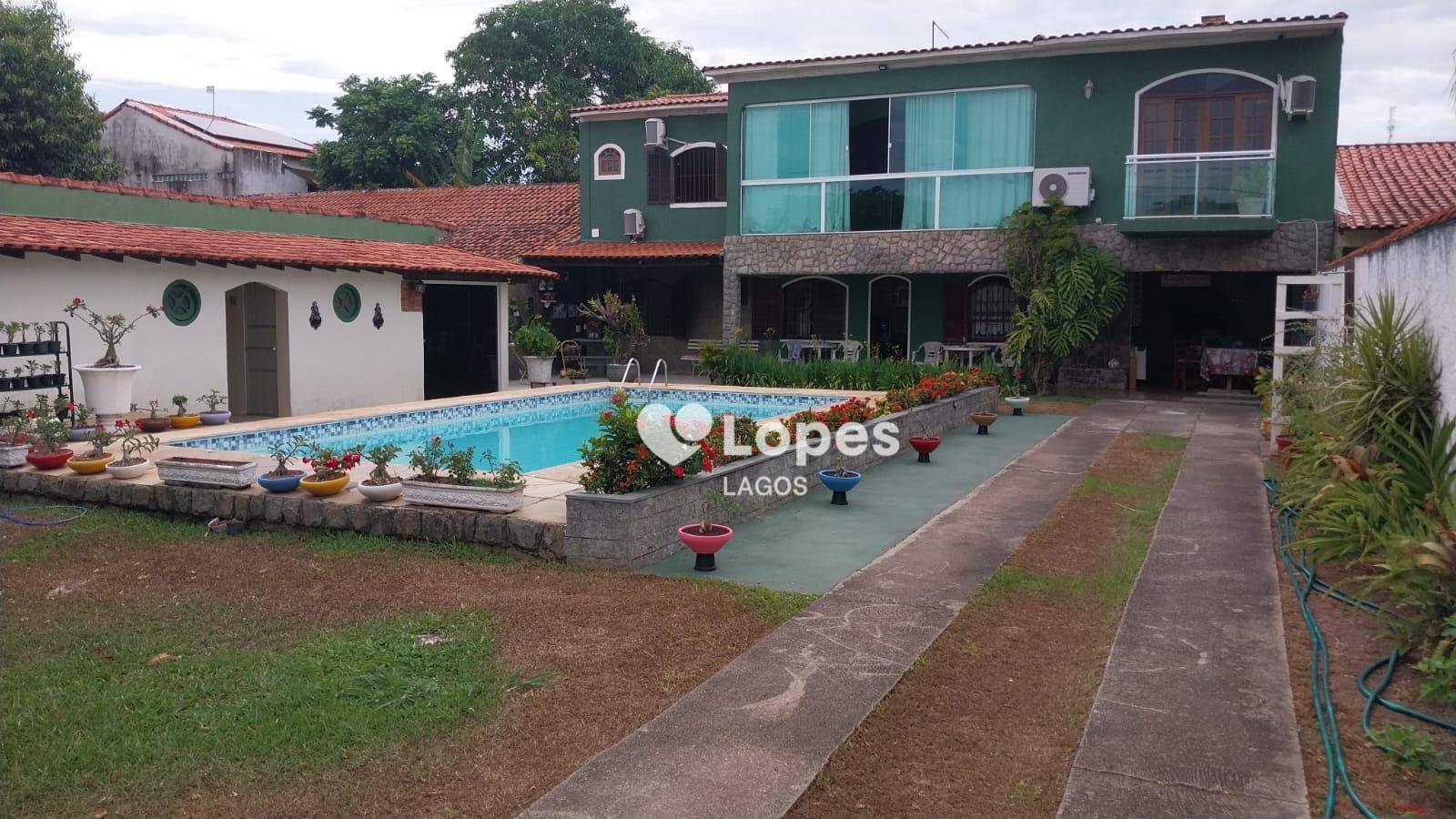 Casa, 3 quartos, 230 m² - Foto 1