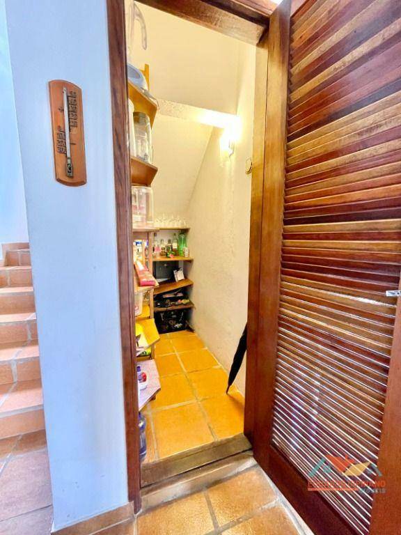 Casa de Condomínio à venda com 4 quartos, 157m² - Foto 62