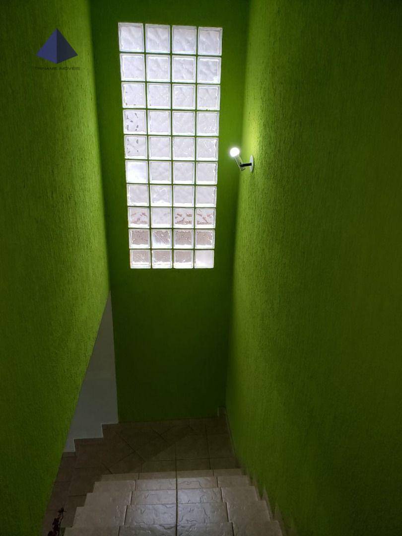 Sobrado, 4 quartos, 240 m² - Foto 7