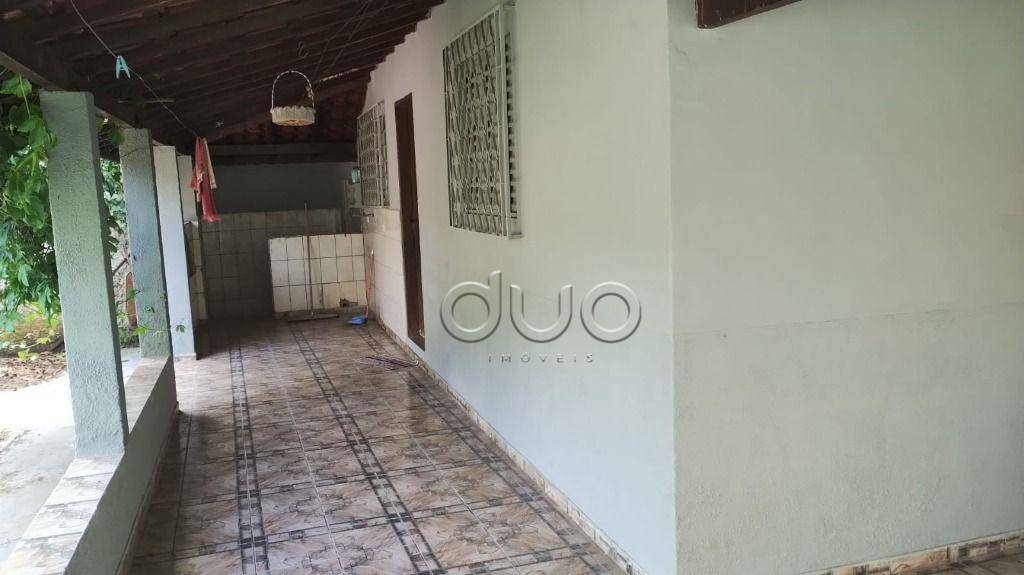 Chácara à venda com 2 quartos, 160m² - Foto 8