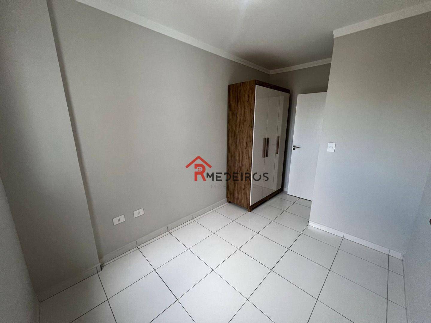 Apartamento à venda com 1 quarto, 43m² - Foto 14