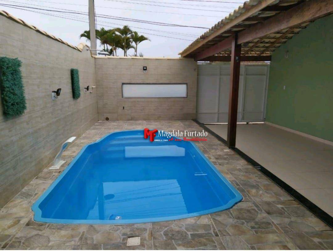 Casa à venda com 2 quartos, 60m² - Foto 2