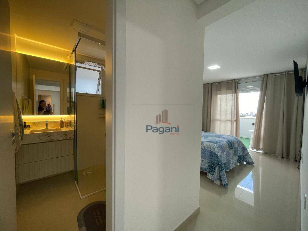Apartamento à venda com 4 quartos, 256m² - Foto 14