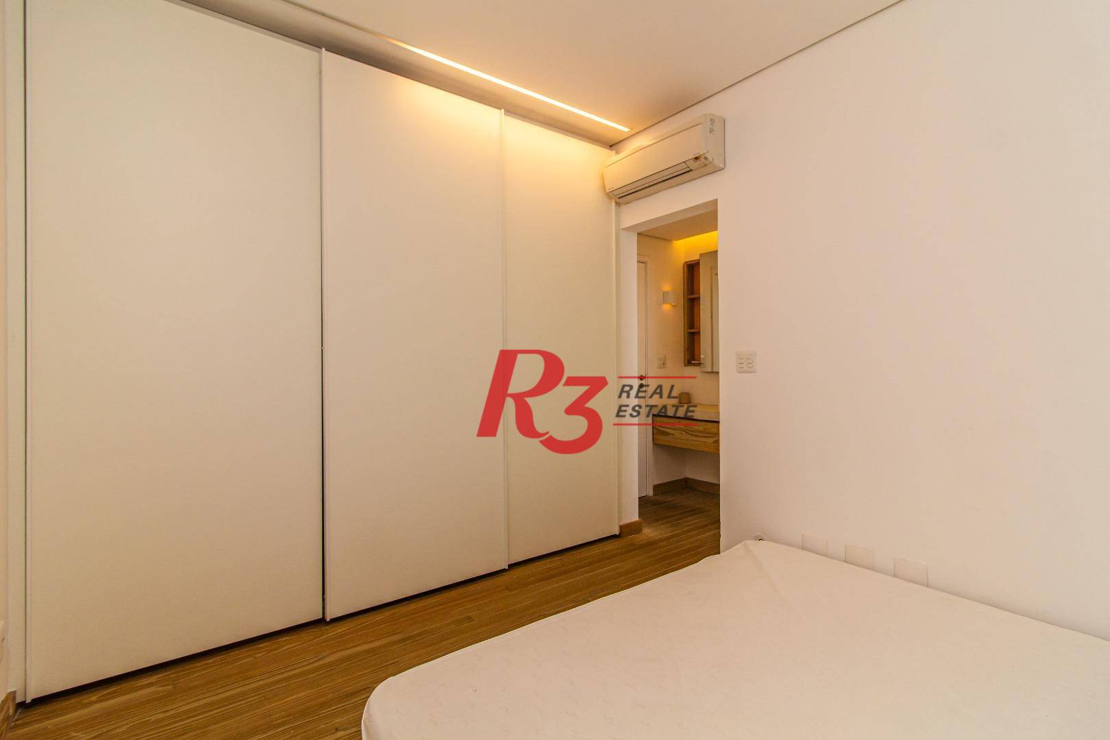 Apartamento à venda com 3 quartos, 324m² - Foto 32