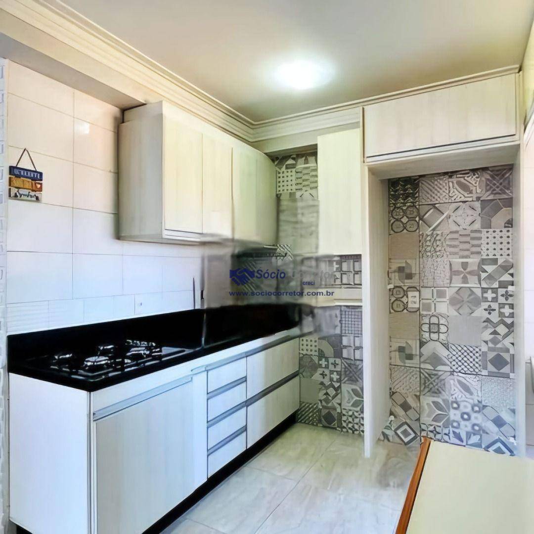 Apartamento para alugar com 3 quartos, 66m² - Foto 6