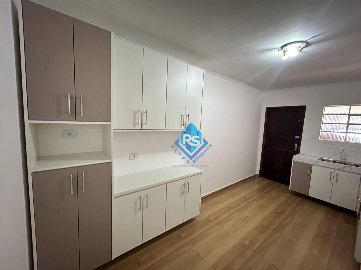 Sobrado à venda com 2 quartos, 130m² - Foto 8