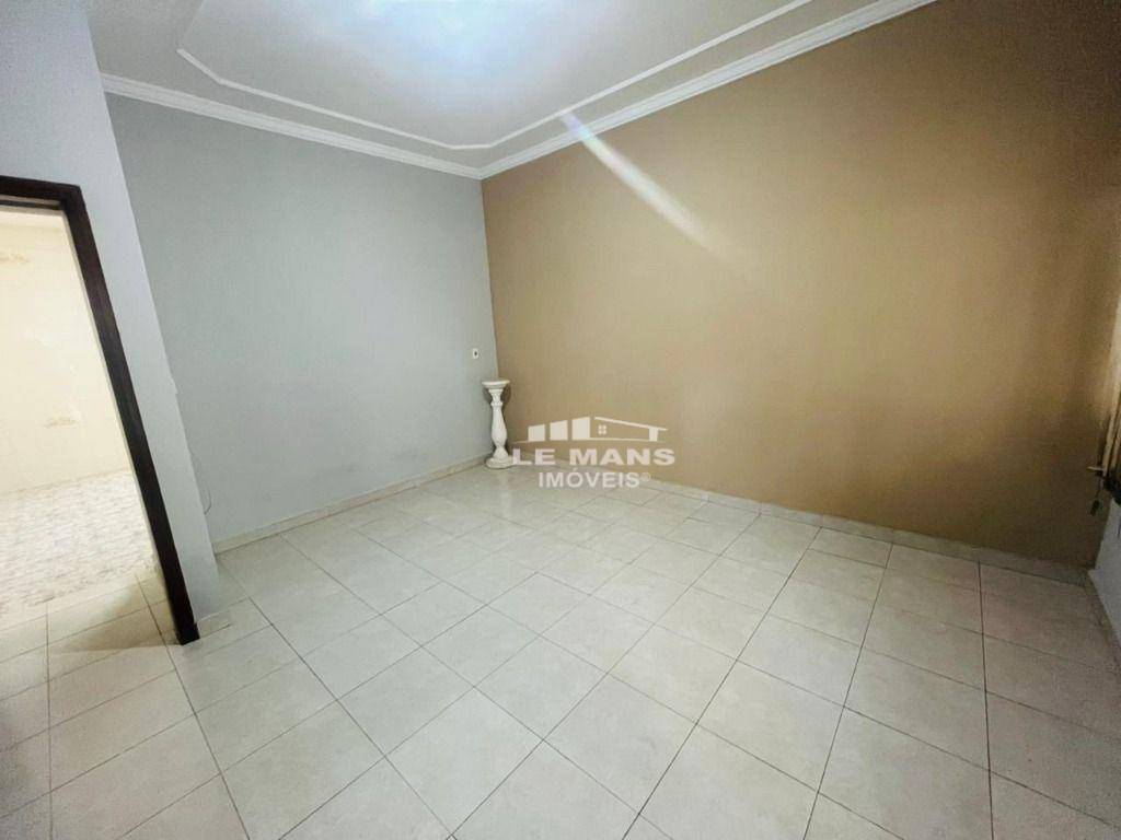 Casa, 4 quartos, 120 m² - Foto 3