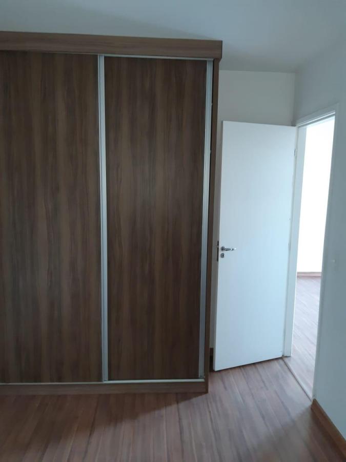 Apartamento à venda com 2 quartos, 57m² - Foto 6