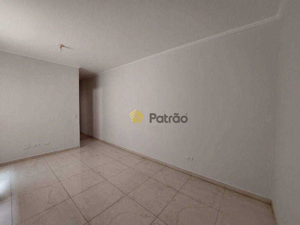 Apartamento à venda com 2 quartos, 65m² - Foto 3