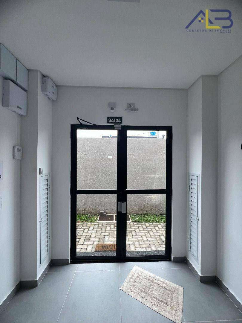 Apartamento para alugar com 2 quartos, 56m² - Foto 17