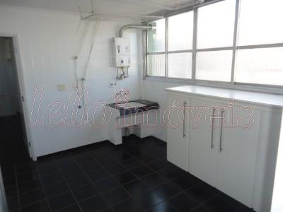 Apartamento para alugar com 4 quartos, 300m² - Foto 13