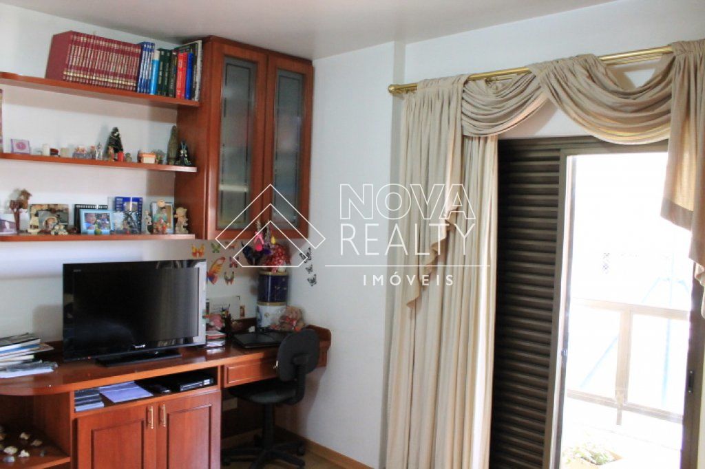 Apartamento à venda com 3 quartos, 124m² - Foto 8