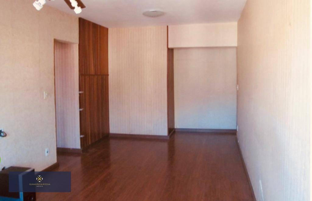 Apartamento à venda com 2 quartos, 76m² - Foto 15