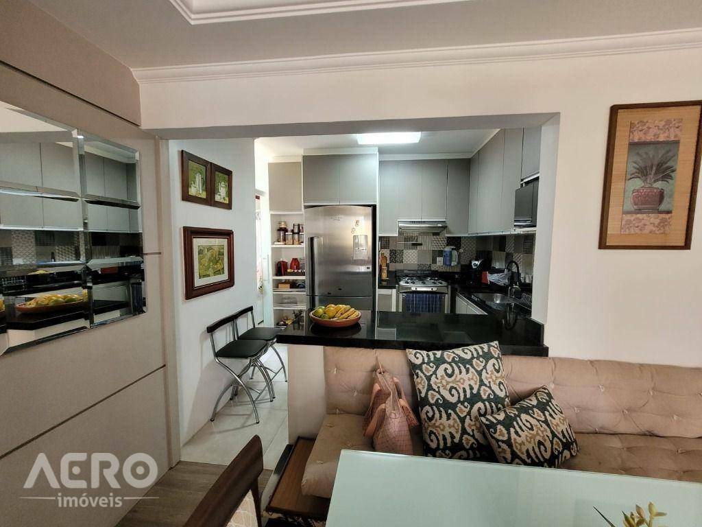 Apartamento à venda com 3 quartos, 74m² - Foto 16