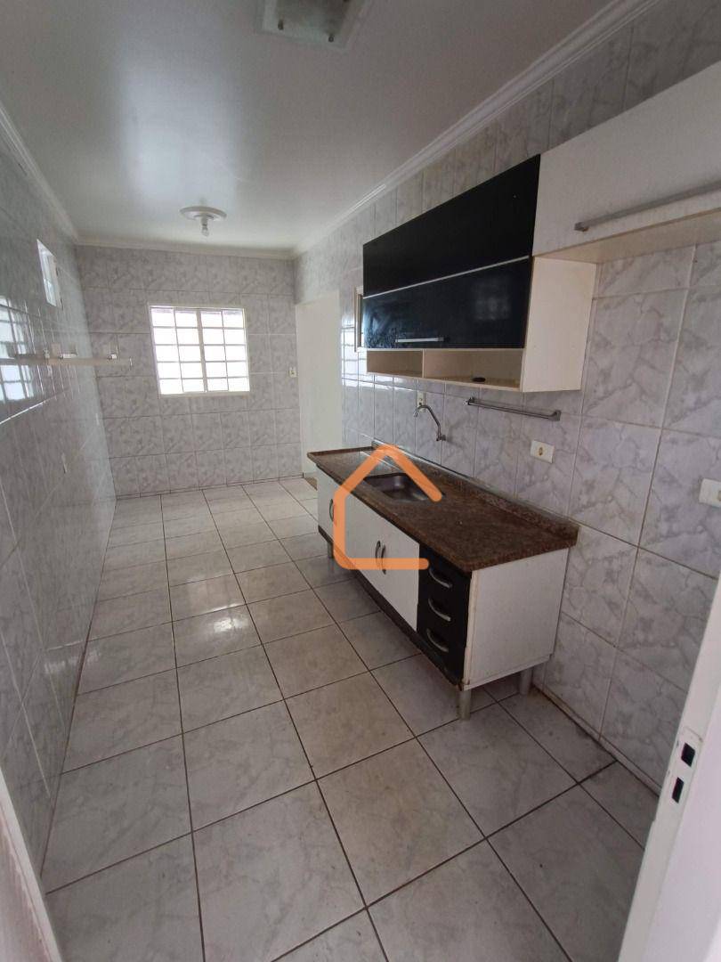 Casa à venda com 4 quartos, 120m² - Foto 8