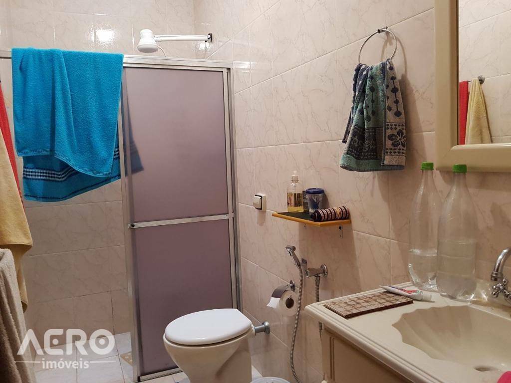 Chácara à venda com 5 quartos, 530m² - Foto 31