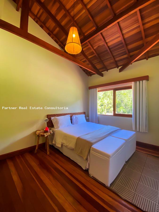 Chácara à venda com 5 quartos, 4m² - Foto 7