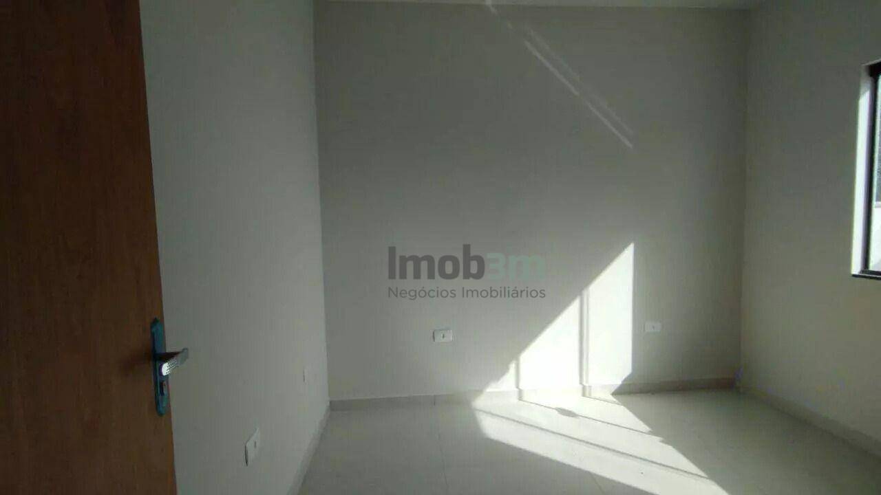 Casa à venda com 3 quartos, 80m² - Foto 11