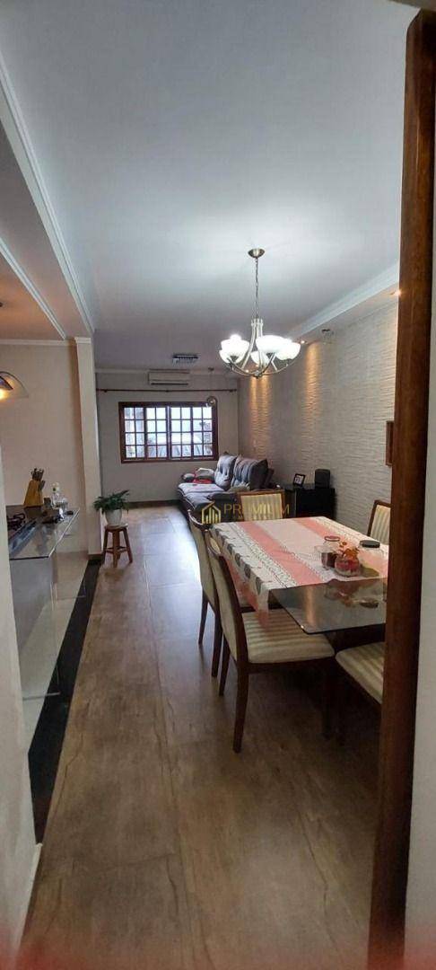 Casa à venda com 3 quartos, 145m² - Foto 2