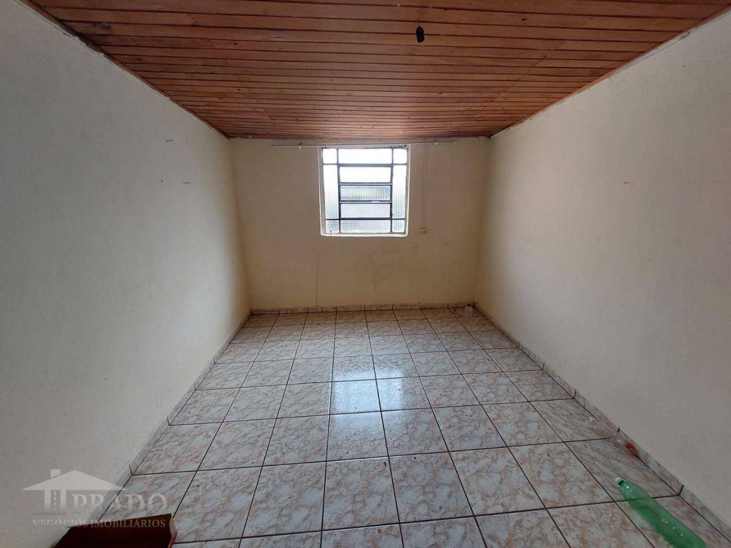 Casa à venda com 4 quartos, 120m² - Foto 4