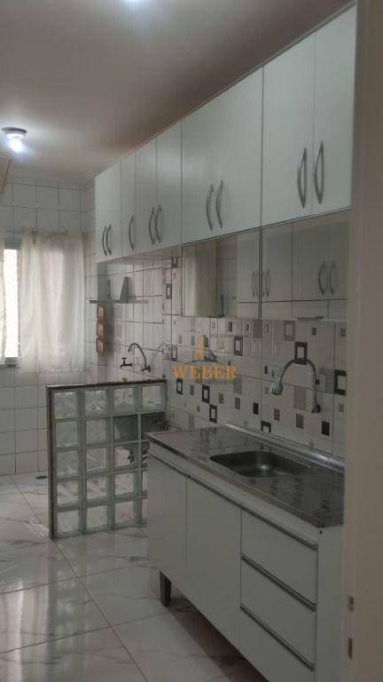 Apartamento à venda com 2 quartos, 68m² - Foto 13