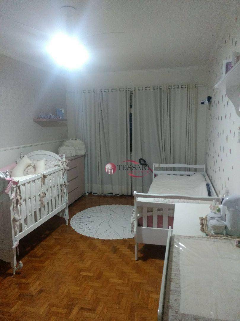 Apartamento à venda com 3 quartos, 140m² - Foto 12