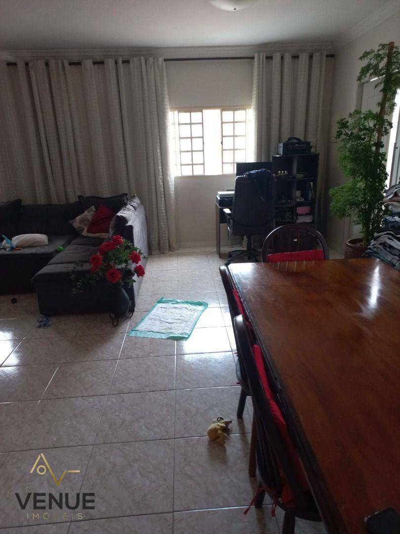 Sobrado à venda com 4 quartos, 227M2 - Foto 28